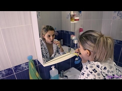 ❤️ Hack med ung i pyjamas slutter oral sperm i røv - letty black ️❌ Hård porno at da.mrvideospornogratis.ru ️