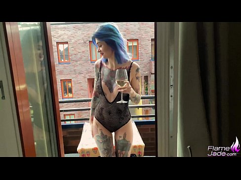 ❤️ Kæmpe pige suger med en sut og knepper lidenskabeligt under åben himmel ️❌ Hård porno at da.mrvideospornogratis.ru ️